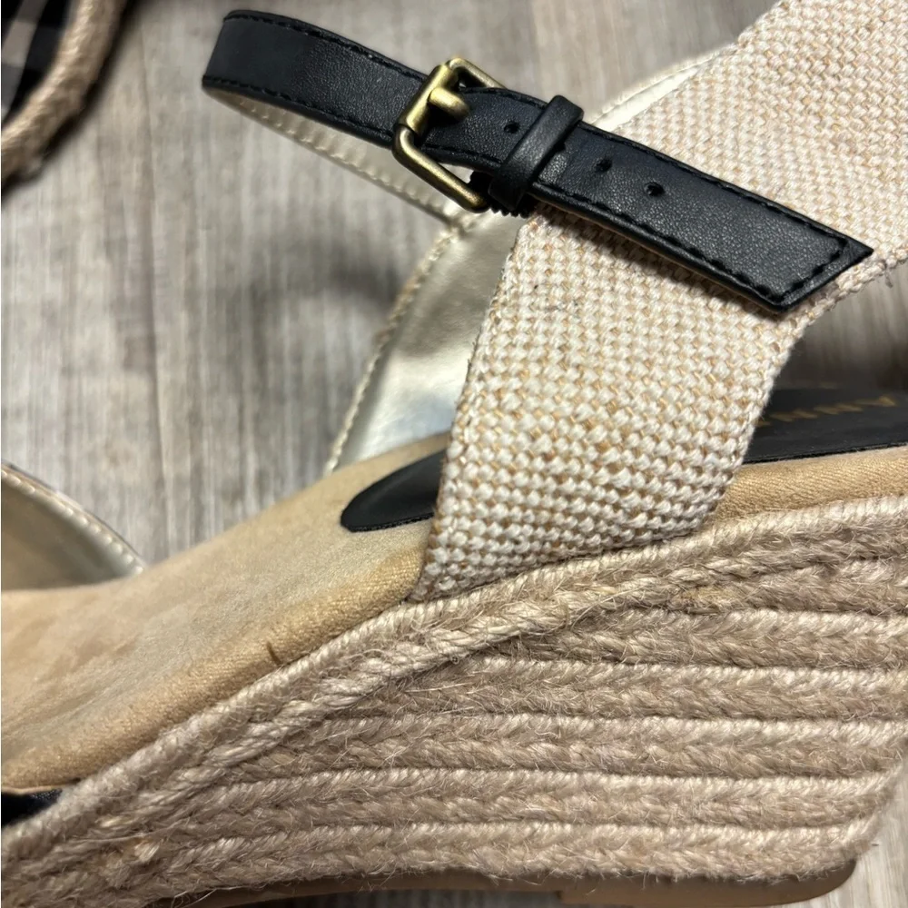 Anne Klein Ardine Gingham Pattern Espadrille Wedge Sandals